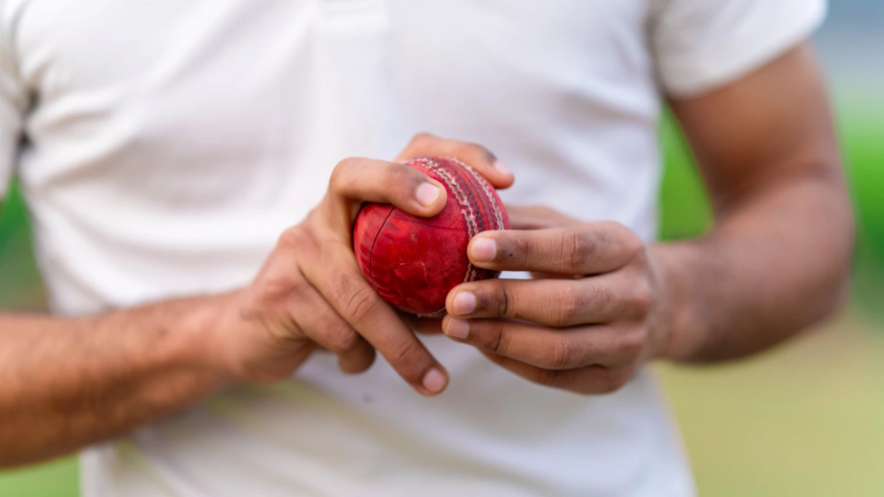 Unlock the Secret: How to Swing a Cricket Ball